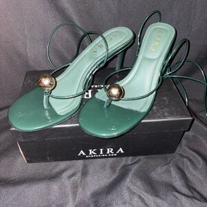 BRAND NEW !! AKIRA Dark Green Heels
